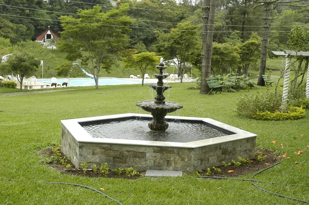 Park Hotel Mantiqueira バルバセーナ エクステリア 写真